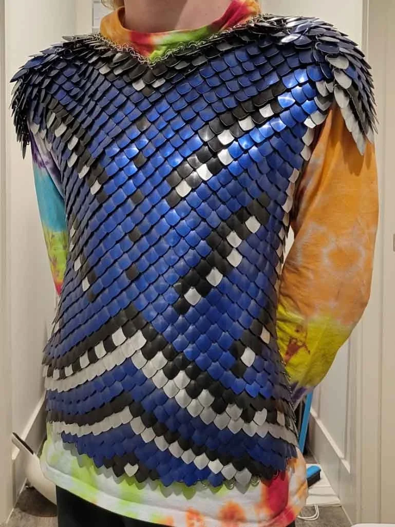 This is probably my favorite of the three pieces I wear. It fits beautifully and the pattern turned out amazing. It weighs in at 12 pounds of aluminum scales and steel backing rings. The mobility is pretty good, albeit a little rough when pulling my arms all the way forward.